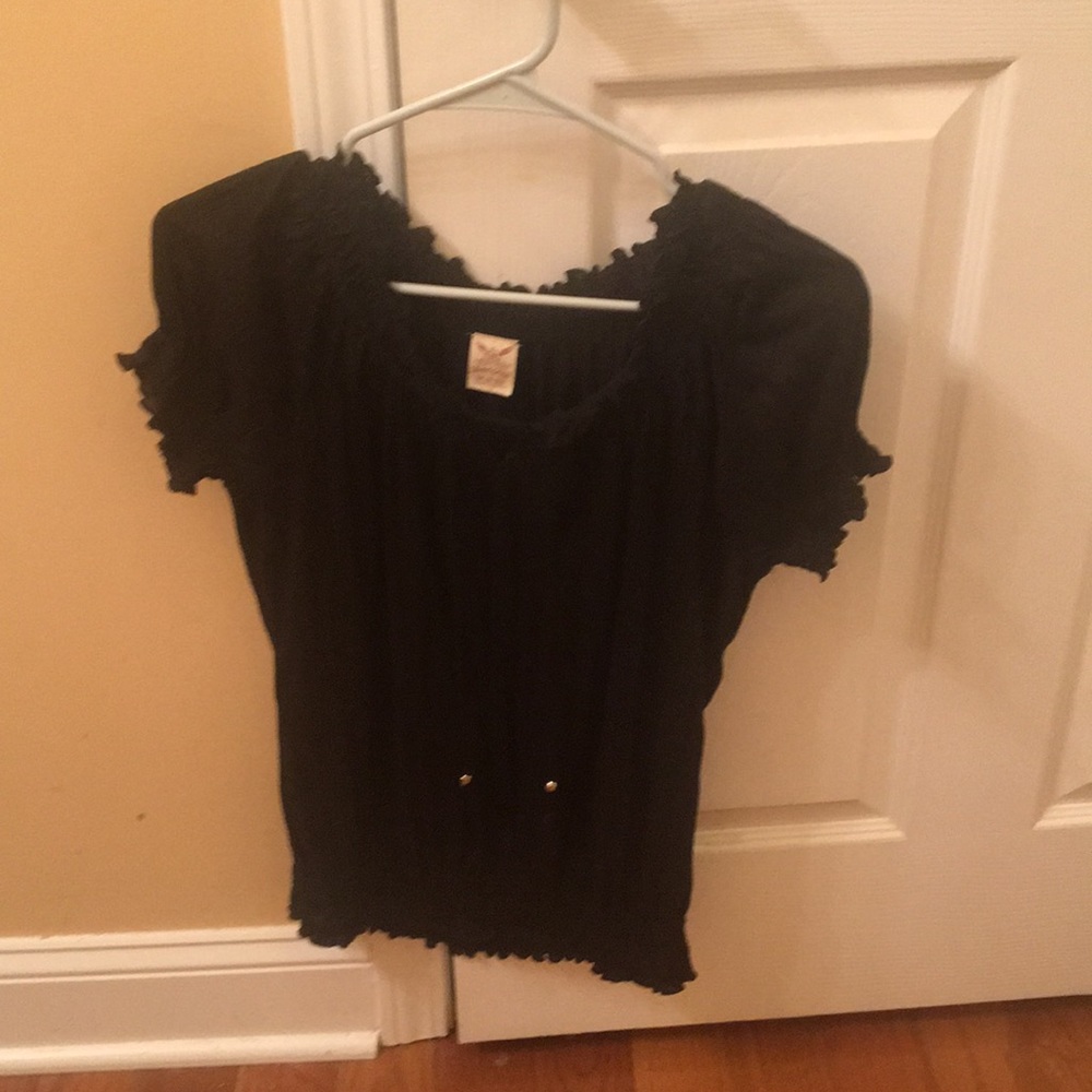 Black off the shoulders top